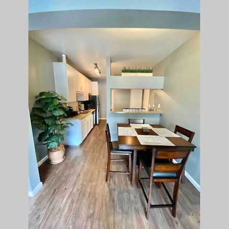 Centrally Located To All San Diego Has To Offer Exterior foto
